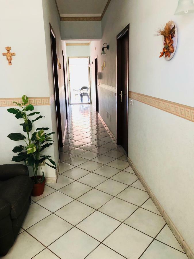 B&B Padre Pio Маскалі Екстер'єр фото